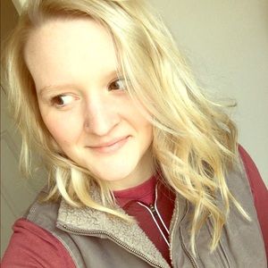 Meet your Posher, Marissa